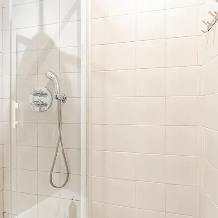 דירה Superbe Duplex En Hypercentre Avec Rooftop Et Climatisation בורדו